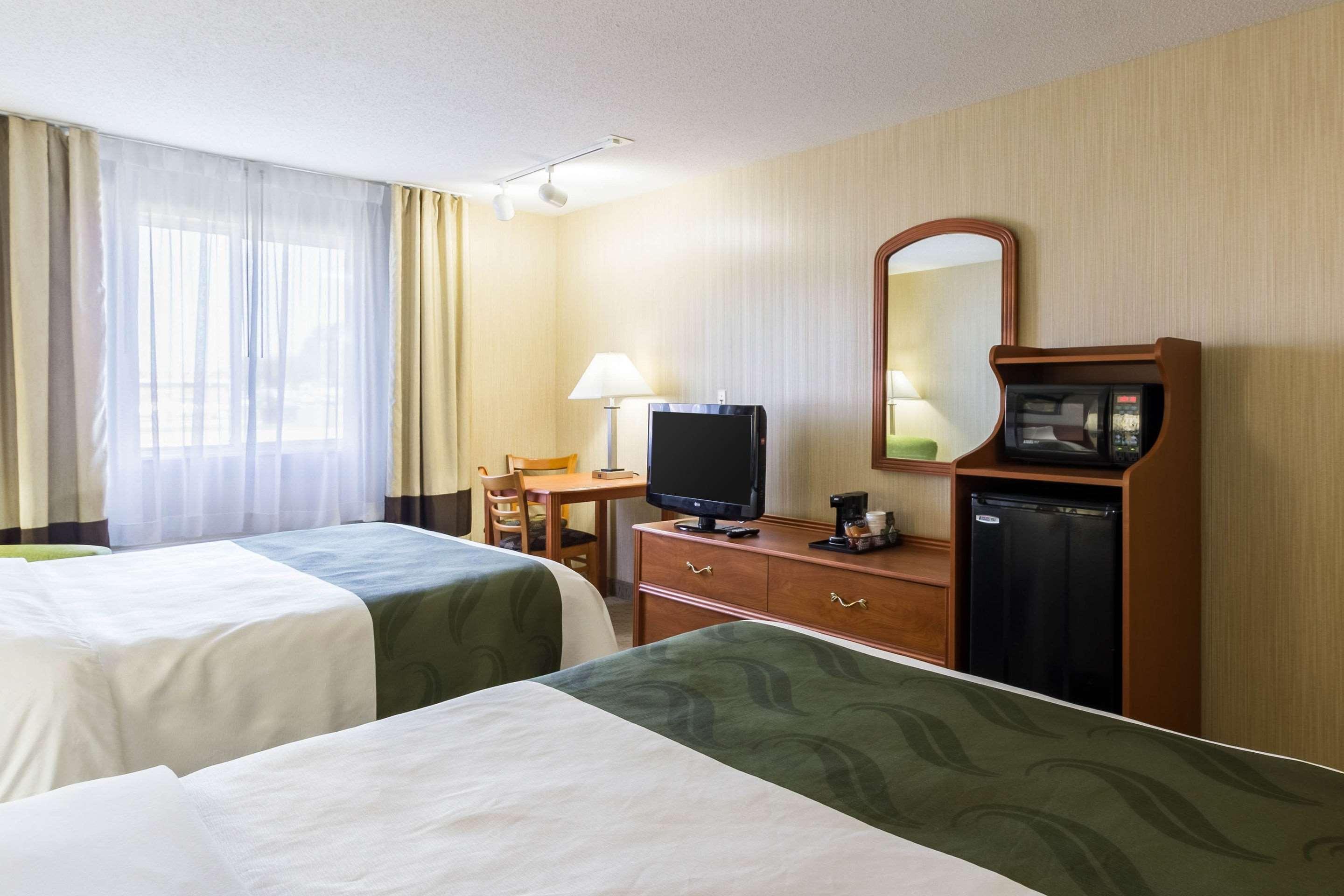 Quality Inn Marshall Mn Near University Extérieur photo