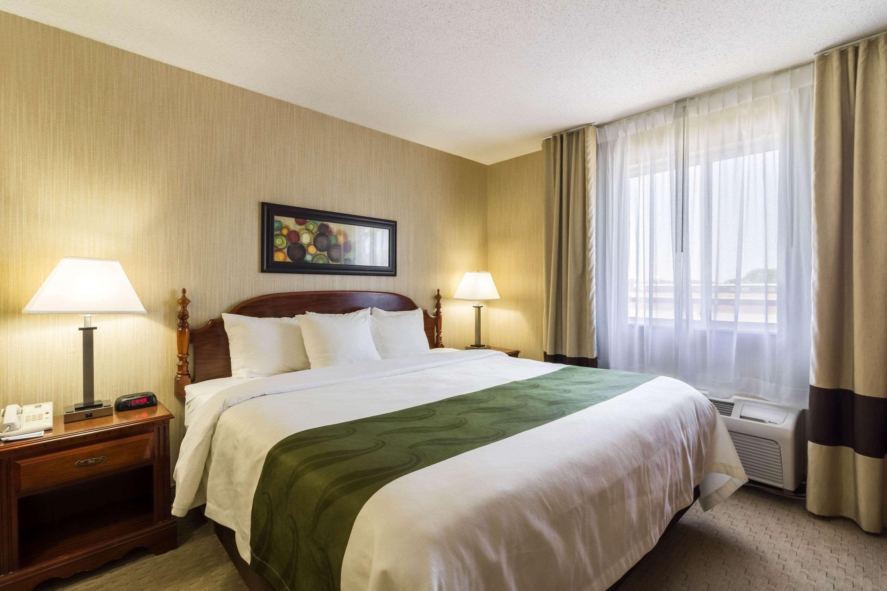 Quality Inn Marshall Mn Near University Extérieur photo