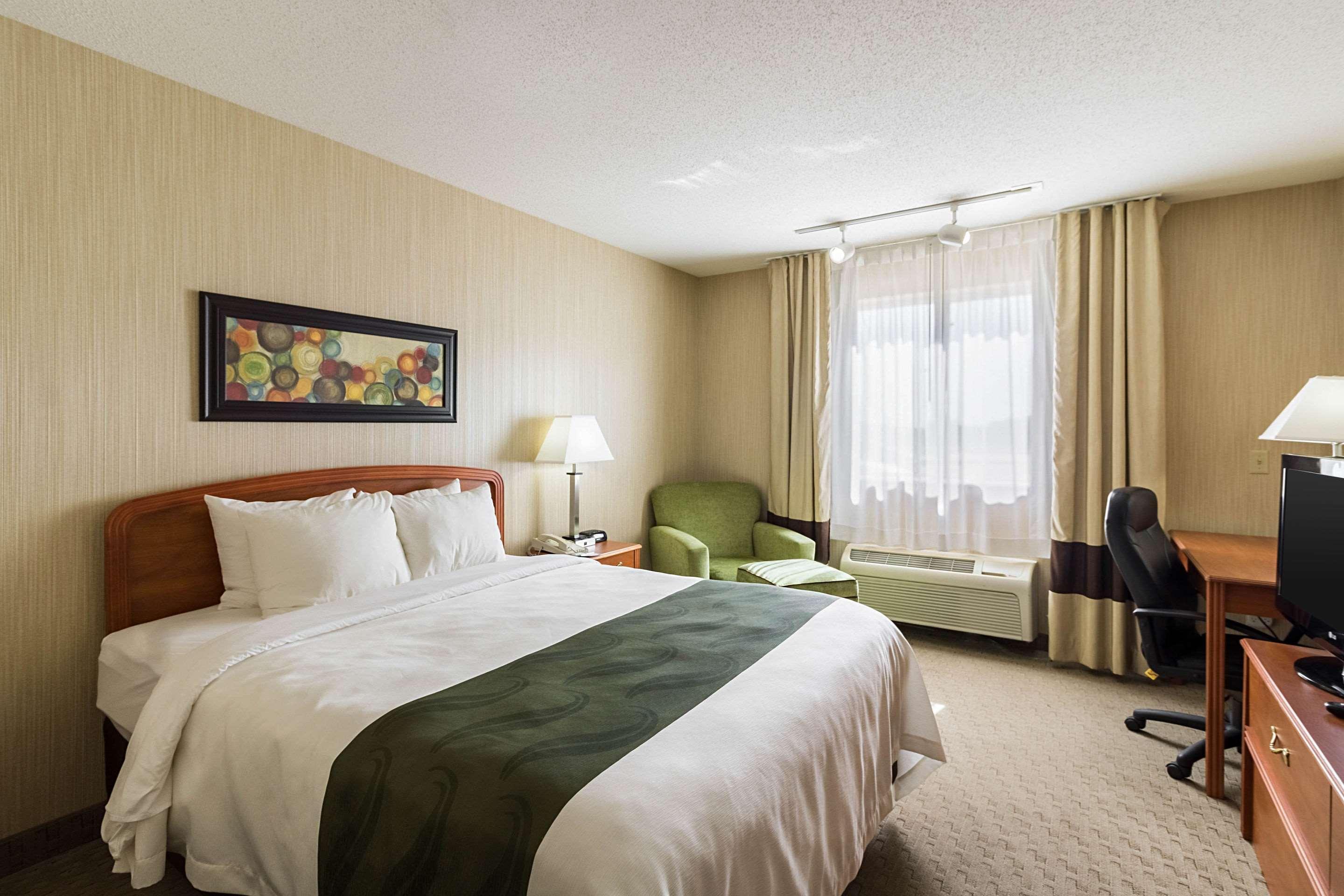Quality Inn Marshall Mn Near University Extérieur photo