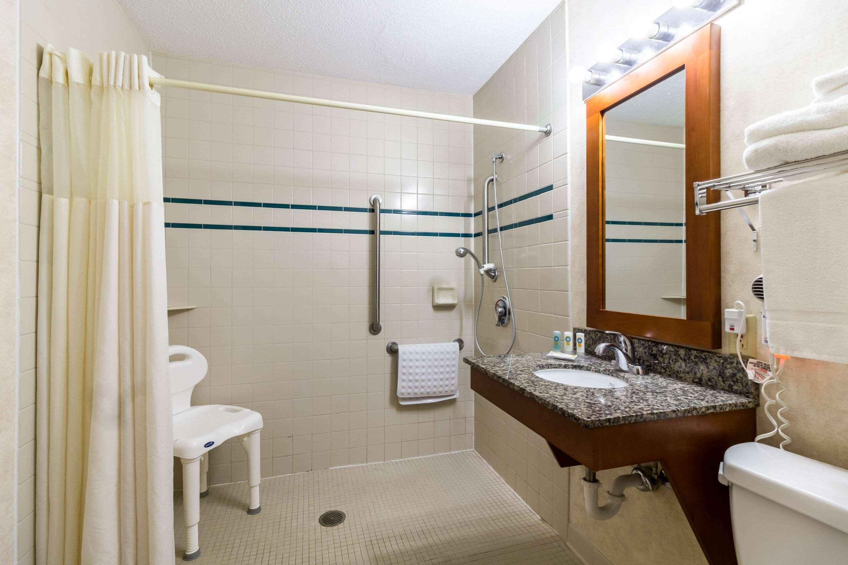 Quality Inn Marshall Mn Near University Extérieur photo